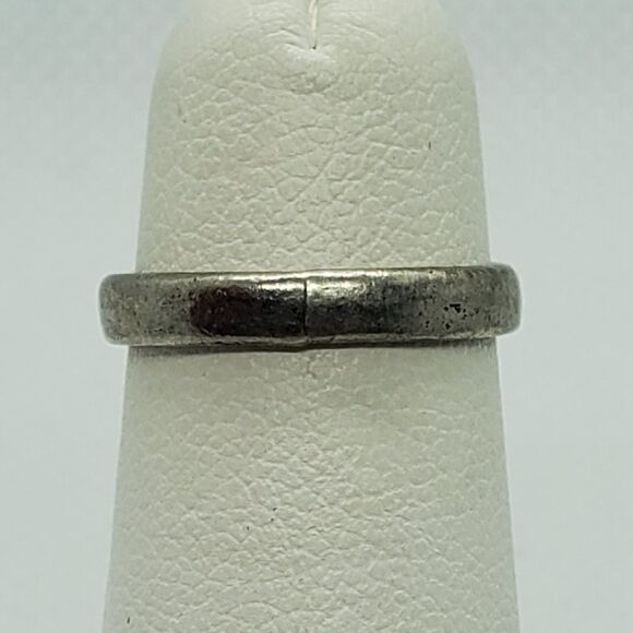 Adjustable Silver Tone Toe Ring  - Picture 1 of 3